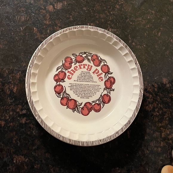 Vintage Cherry Pie Baking Dish - Picture 4 of 10